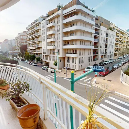 Agreable 3p A Avec Balcon, Parking Prive Et Proche Plages - Fr-1-196-347 Daire *